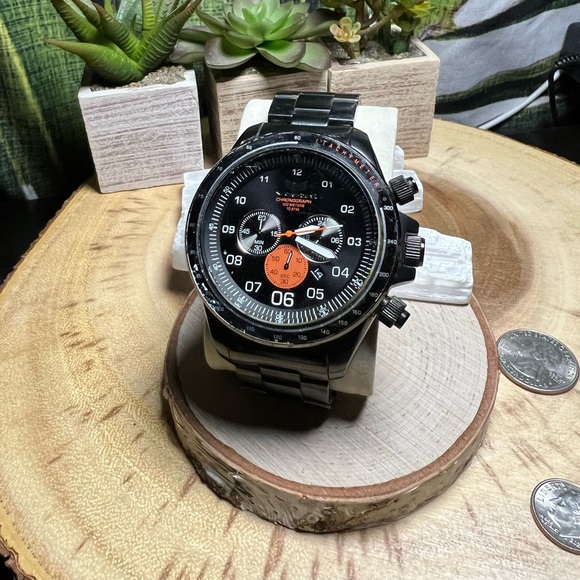 Vestal Chronograph Mens Watch 🧡✨ - Picture 4 of 9